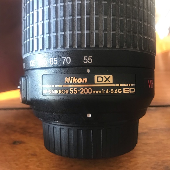 Nikon D3100 and two Lens - Picture 3 of 8